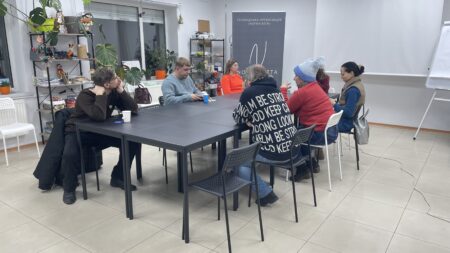 Психологічний клуб “Псиклаб”. «Що означає бути дорослим – насправді»